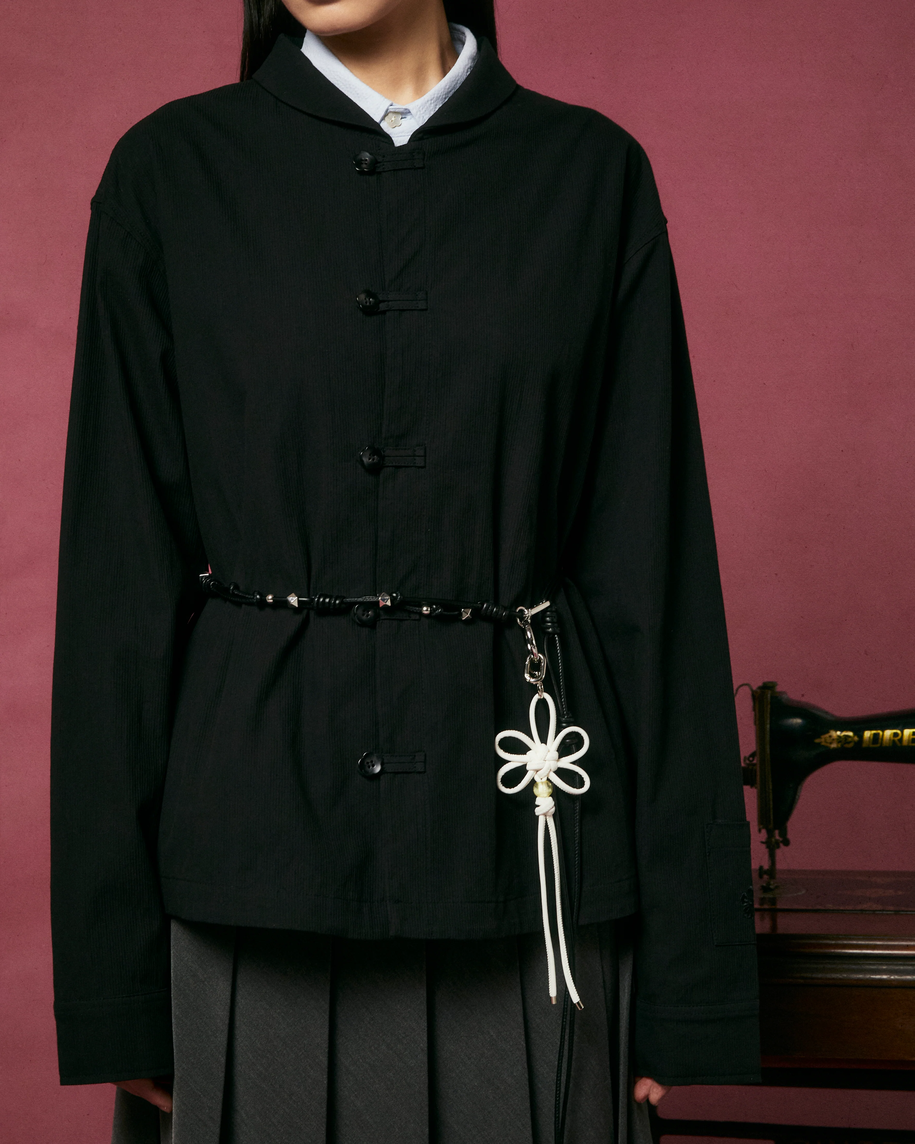 BLACK CHINA COLLAR KNOT SHACKET - Image 6