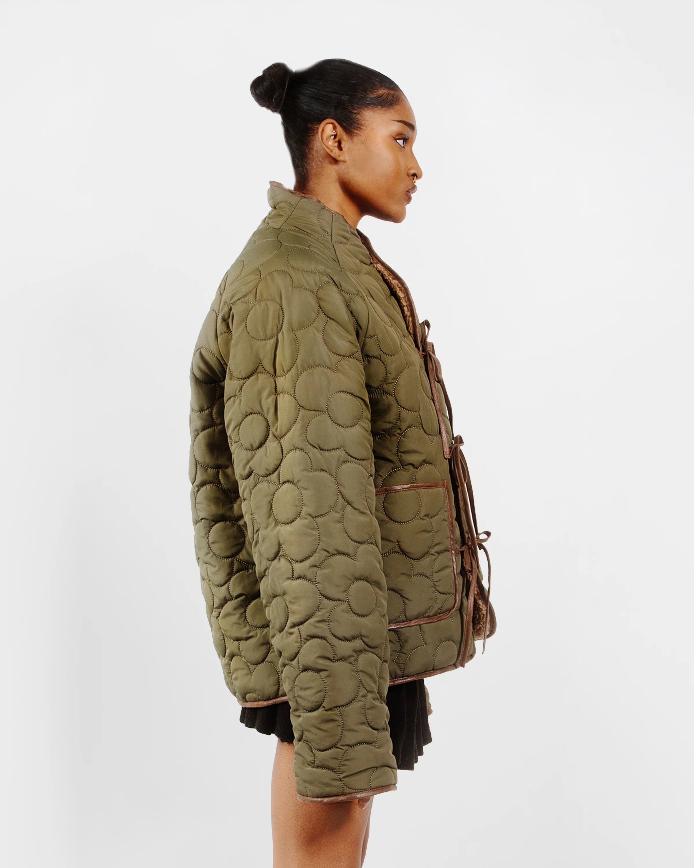 REVERSIBLE FLOWER QUILTED JEOGORI FLEECE - Image 11