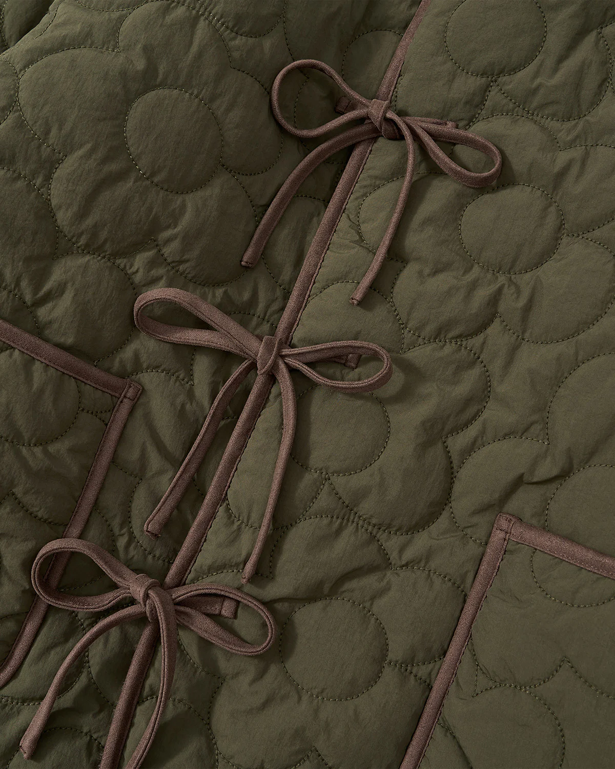 REVERSIBLE FLOWER QUILTED JEOGORI FLEECE - Image 8